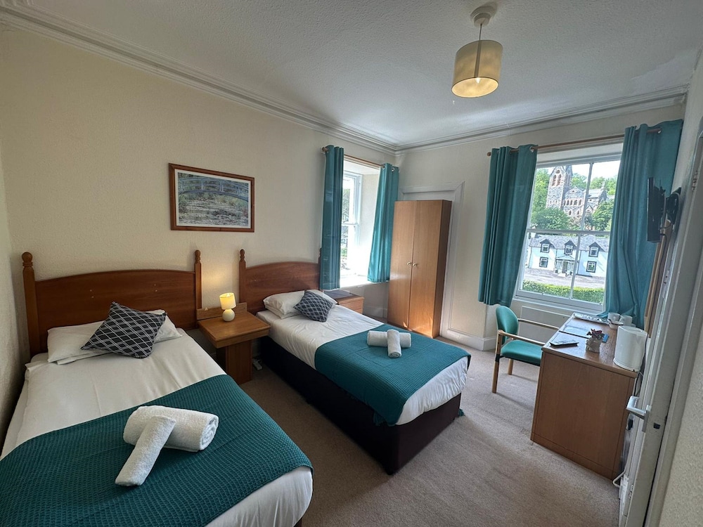 MacKay's Hotel