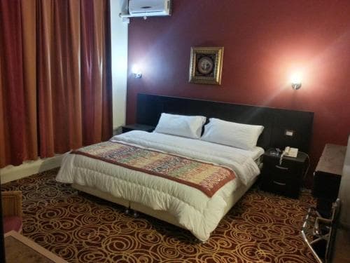 Rinad Hotel