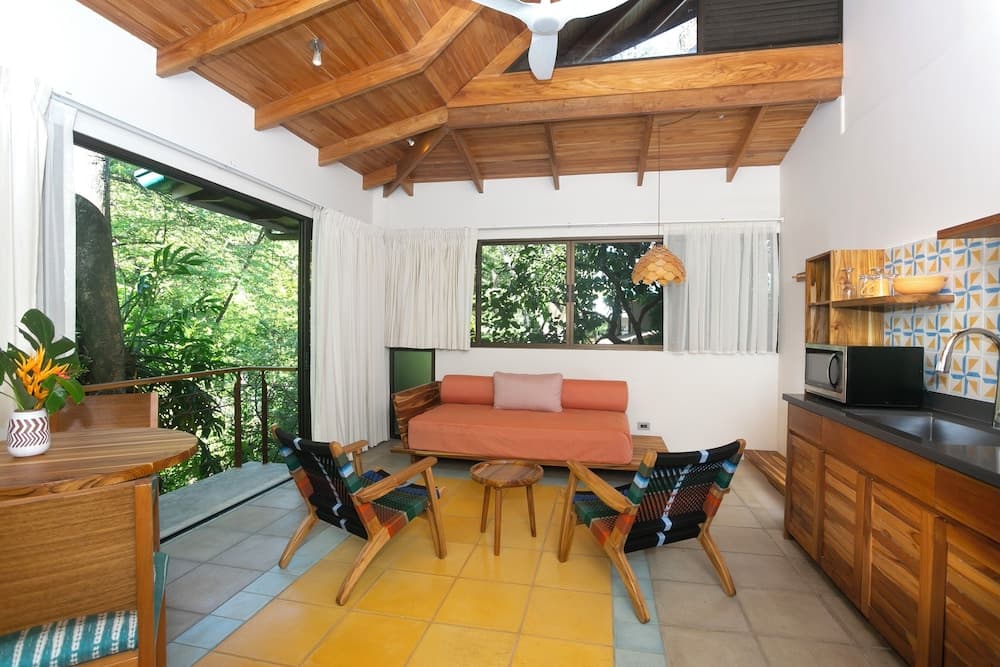 Olas Verdes Hotel