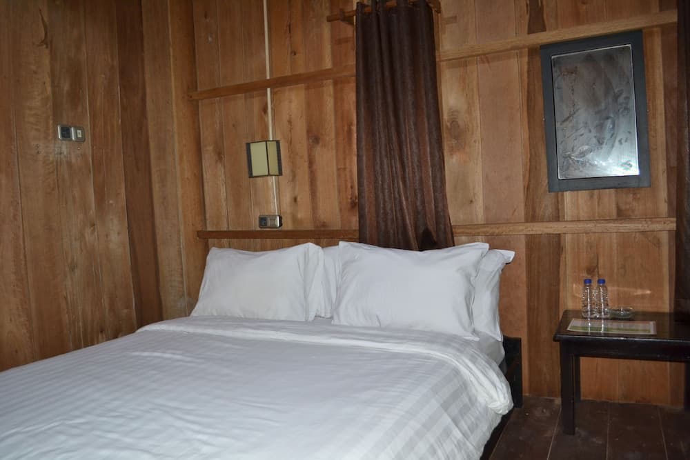 Hoga Dive Inn