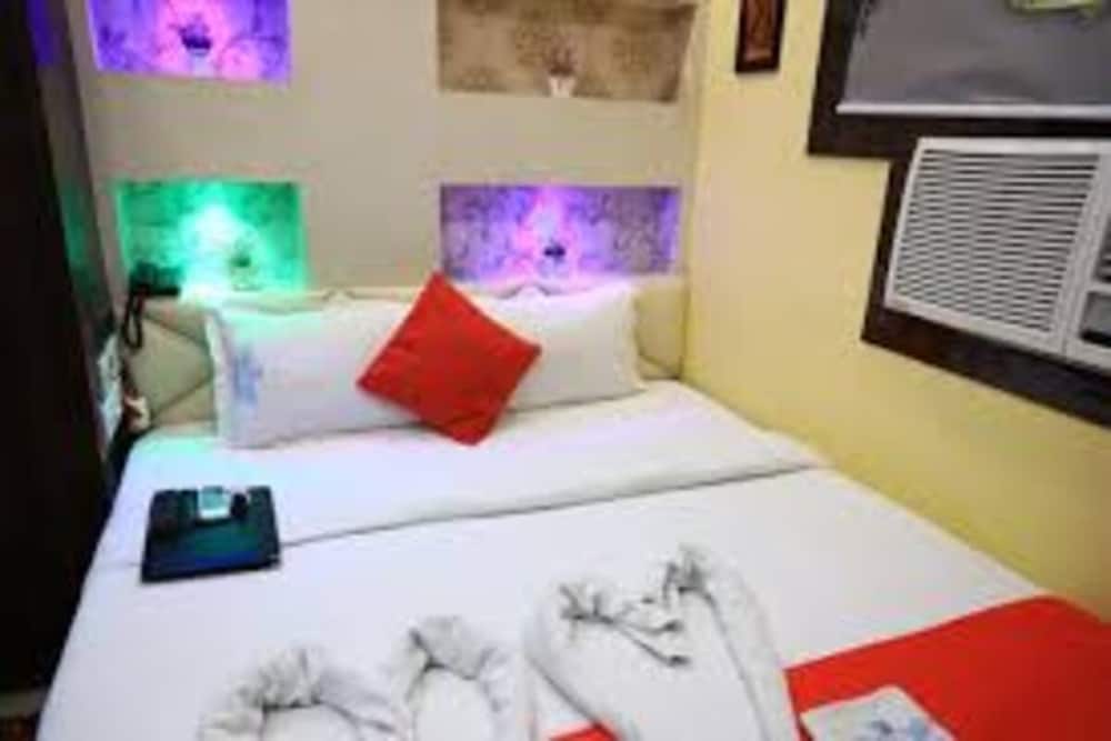 Hotel OPS
