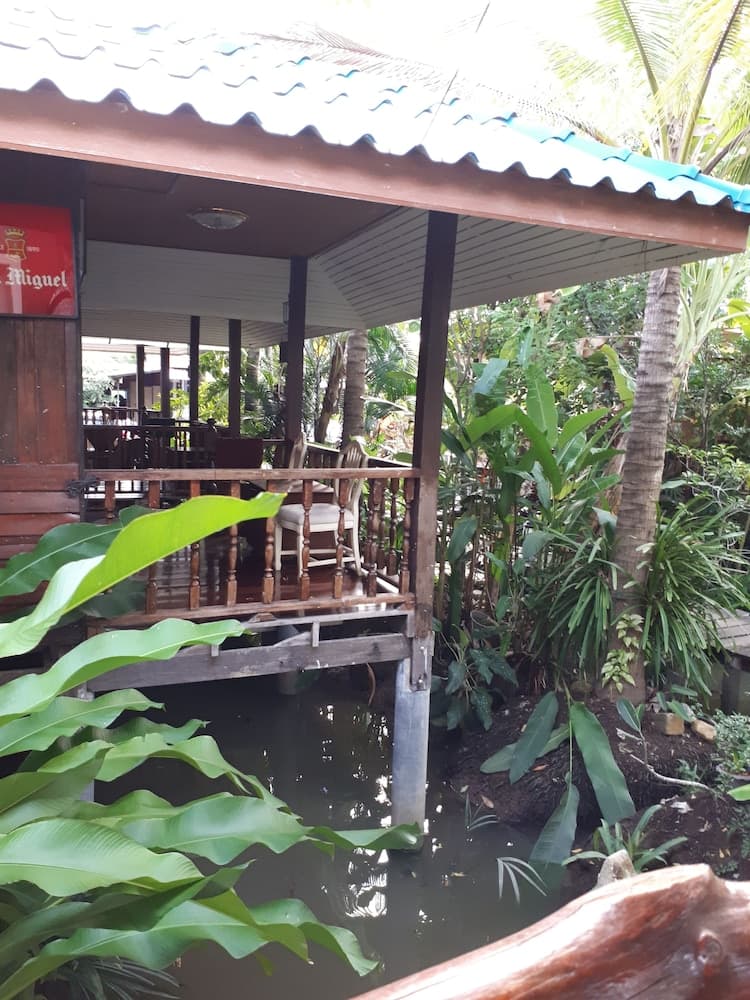 Sansuk Resort