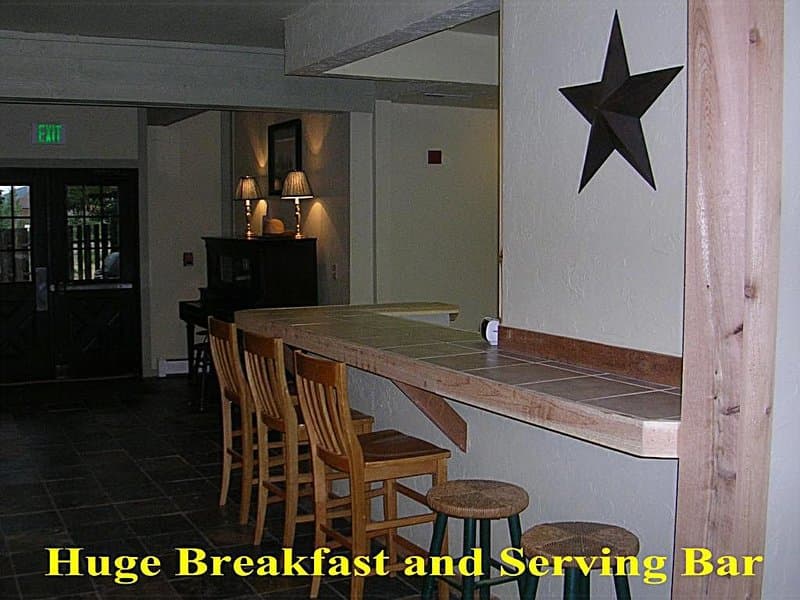 Riverside Lodge