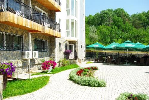 Hotel Monteoru