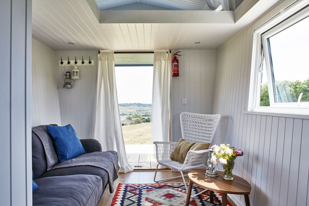 Extraordinary Huts Ltd