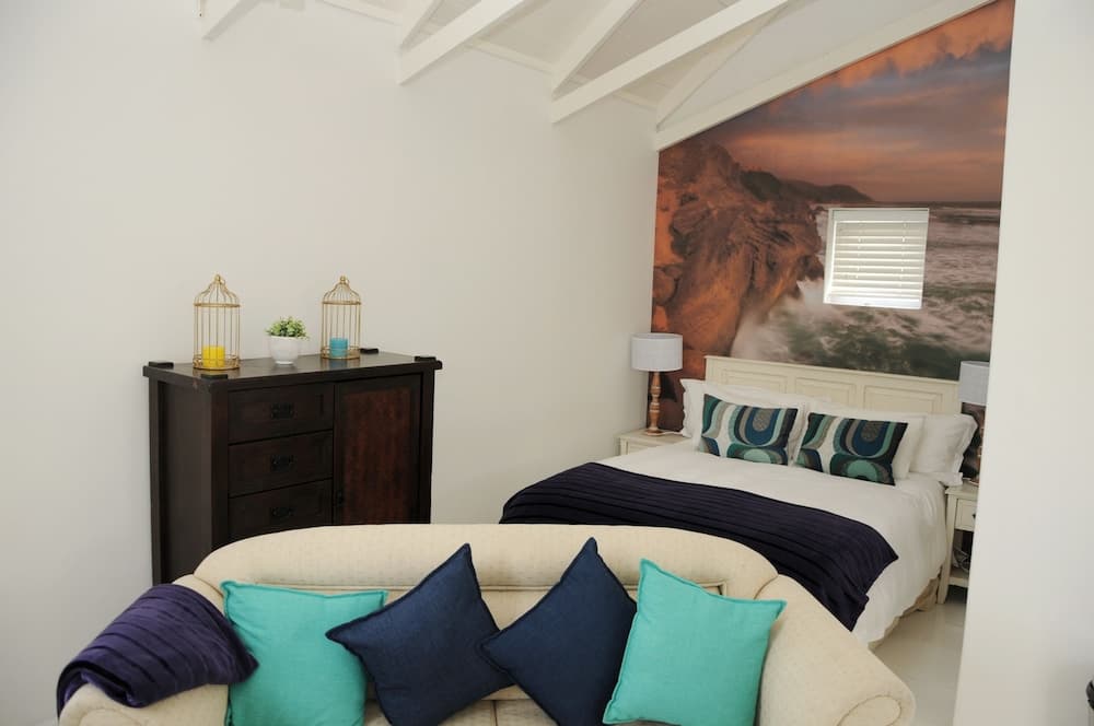 Beach House Q2