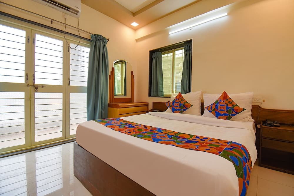 FabHotel Galaxy Inn