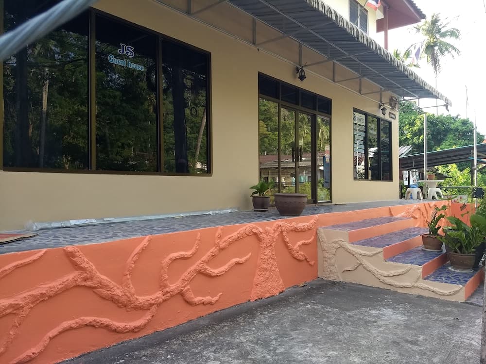 JS Guesthouse