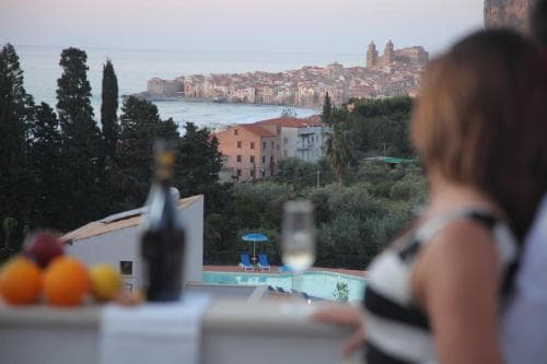 Residence Cefalù in Casa