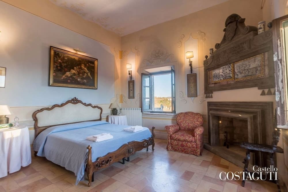 Castello Costaguti