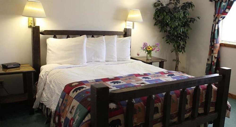 Yellowstone Basin Inn
