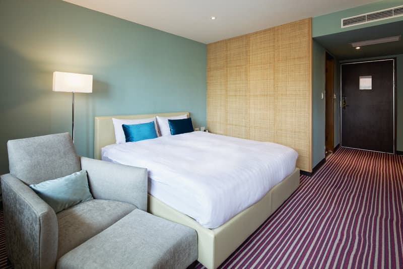 52 Hotel