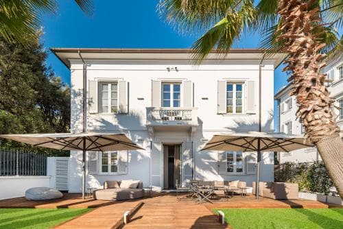 Villa Grey
