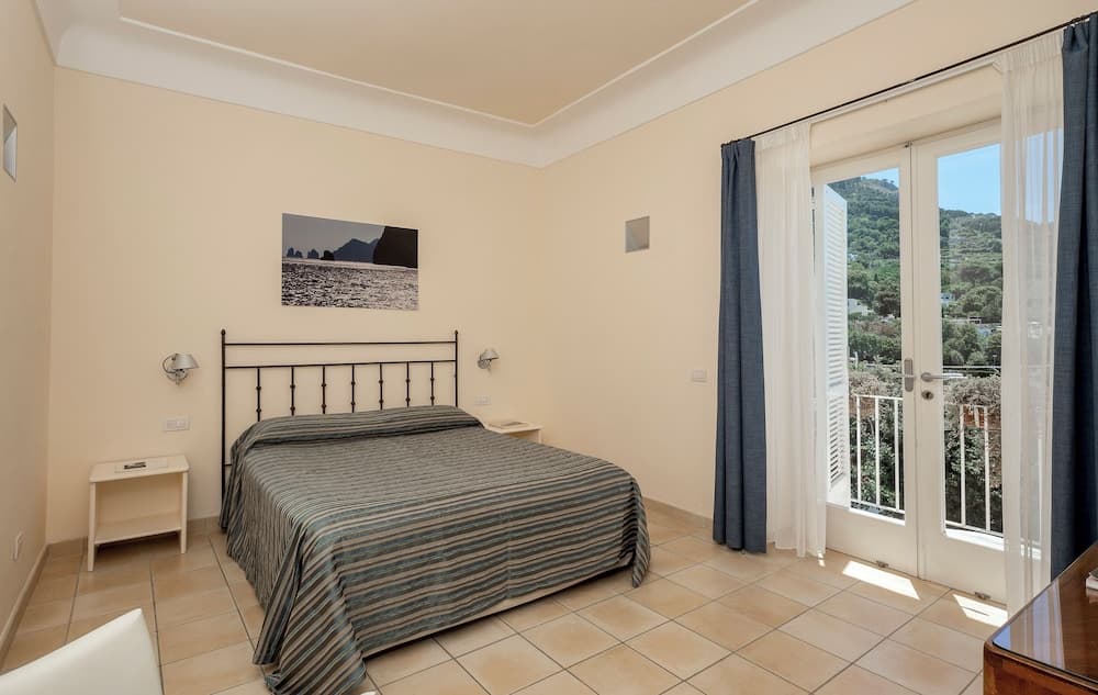 Hotel Senaria