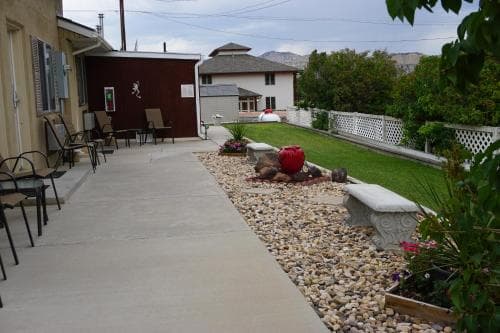 Bybees Steppingstone Motel