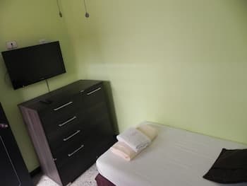 Hostal Tamarindo Inn