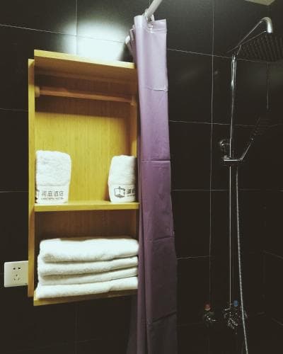 Lemongo Youth Hostel