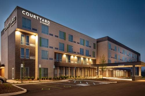 Courtyard by Marriott Indianapolis West-Speedway
