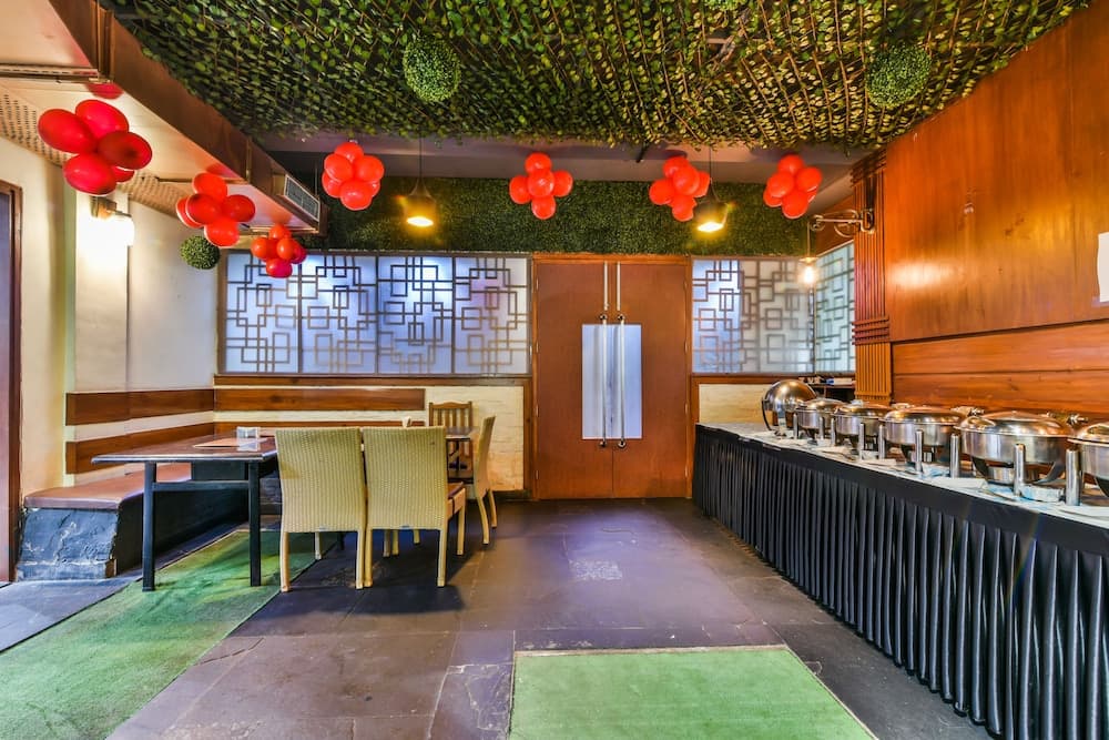 FabHotel Garden Grill