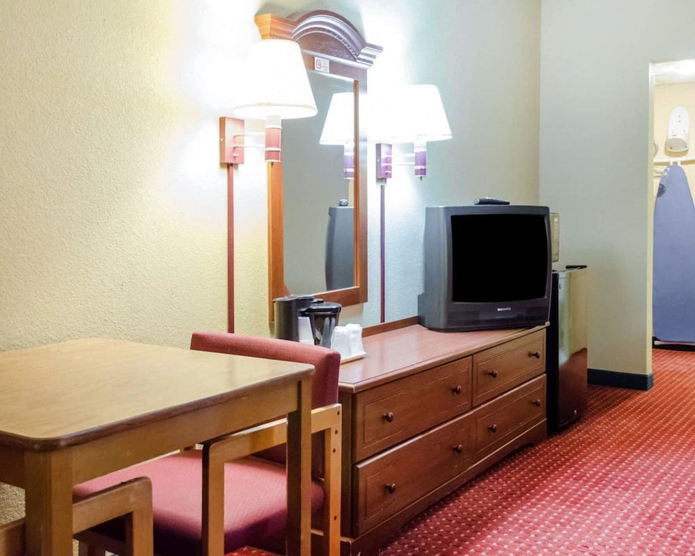 Rodeway Inn