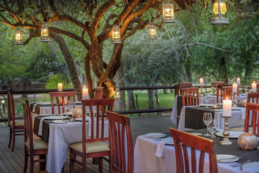 Shiduli Private Game Lodge