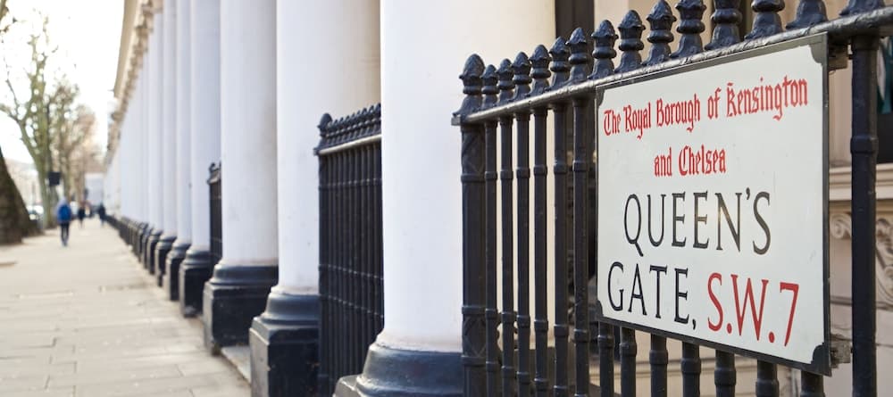 54 Queens Gate Hotel