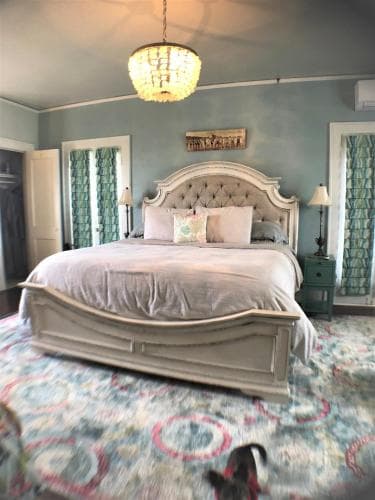 Avenue O Bed & Breakfast