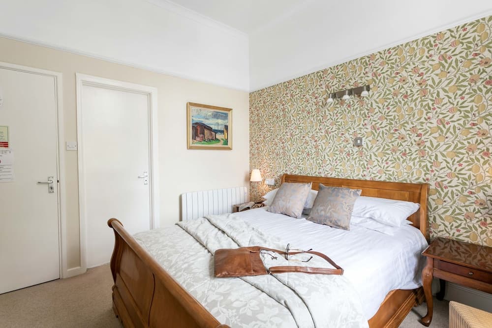 Abbeyfield Hotel