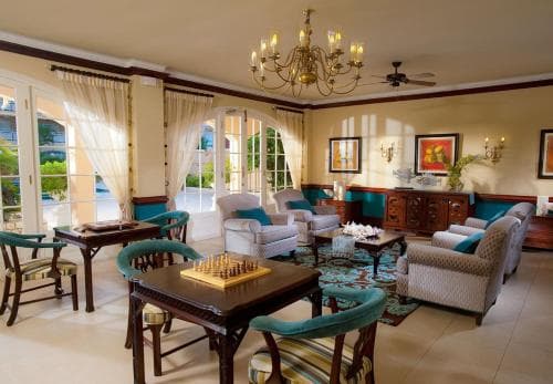 Sandals Inn