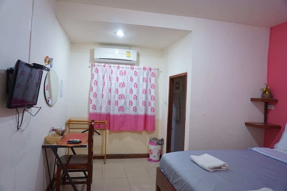 Chomkhong Hotel