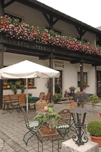 Zum Waffenschmied Gasthof