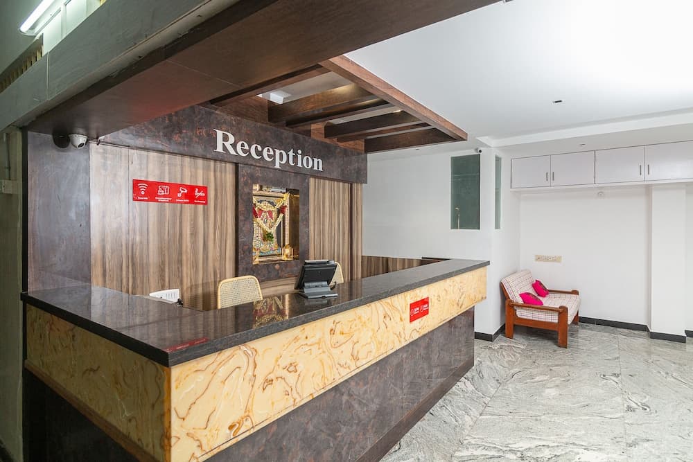 OYO 40877 Pvslodge