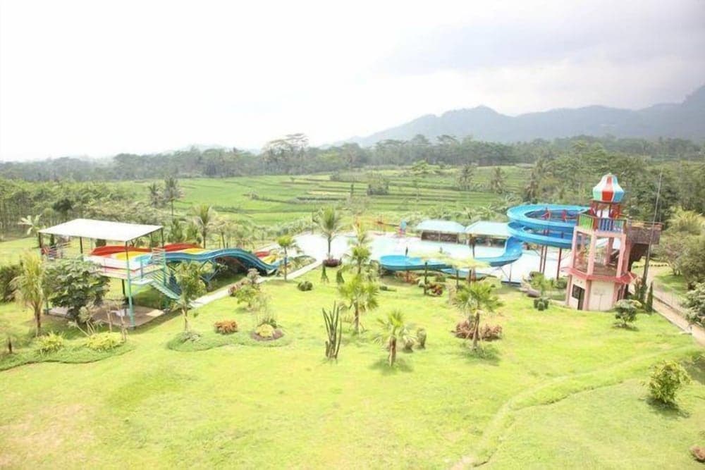 Green Valley Resort