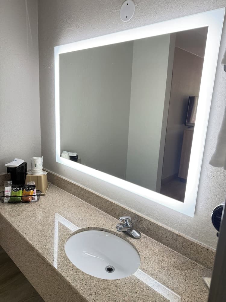 Days Inn Shorter