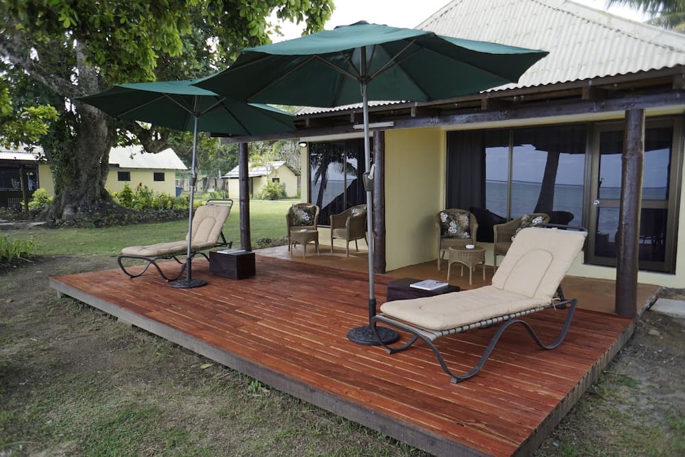 Namolevu Beach Bures