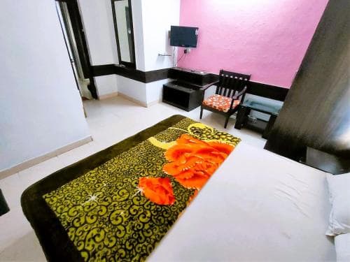 Staymaker Chakra Nayan Tara Sonu Inn