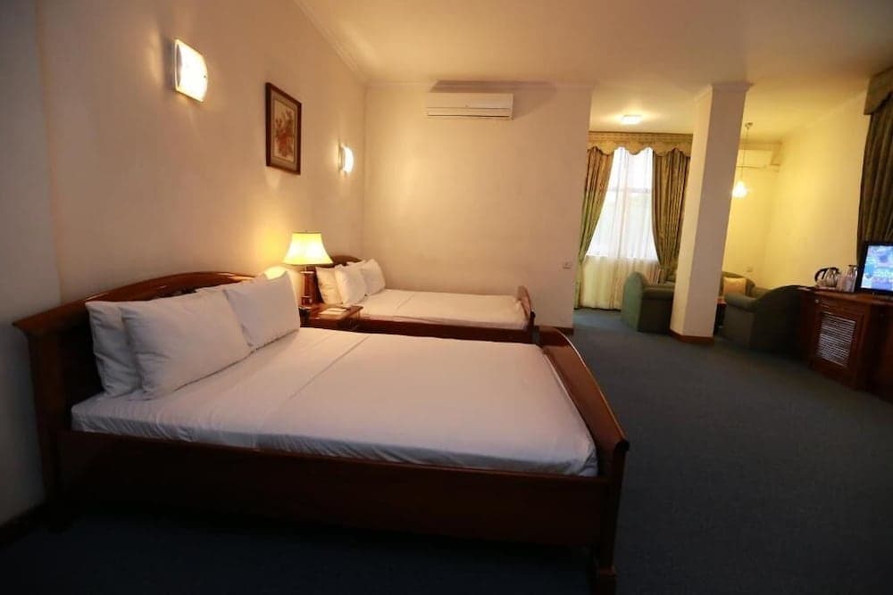 Hotel Sapphire