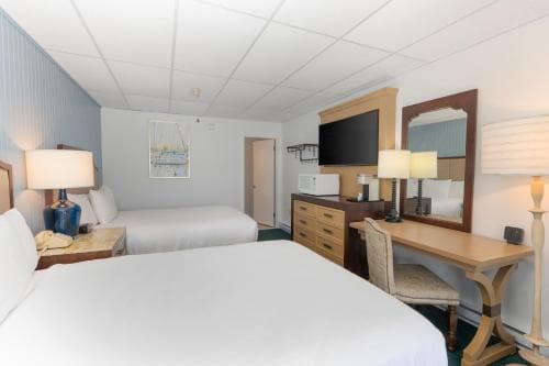 Boothbay Harbor Oceanside Inn