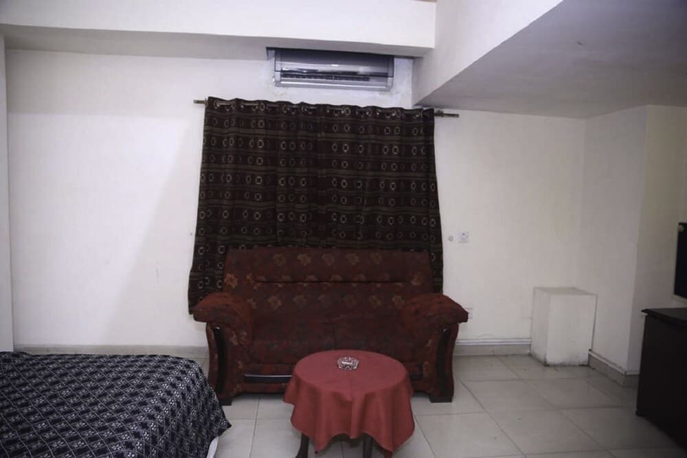 Mars Hotel