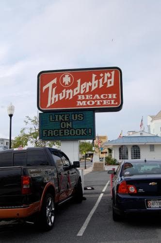Thunderbird Beach Motel