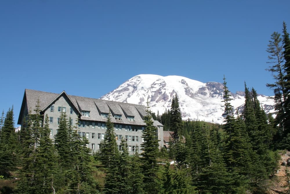 Paradise Inn