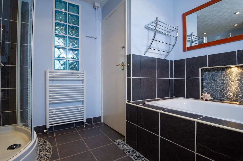 North Laurels Guesthouse
