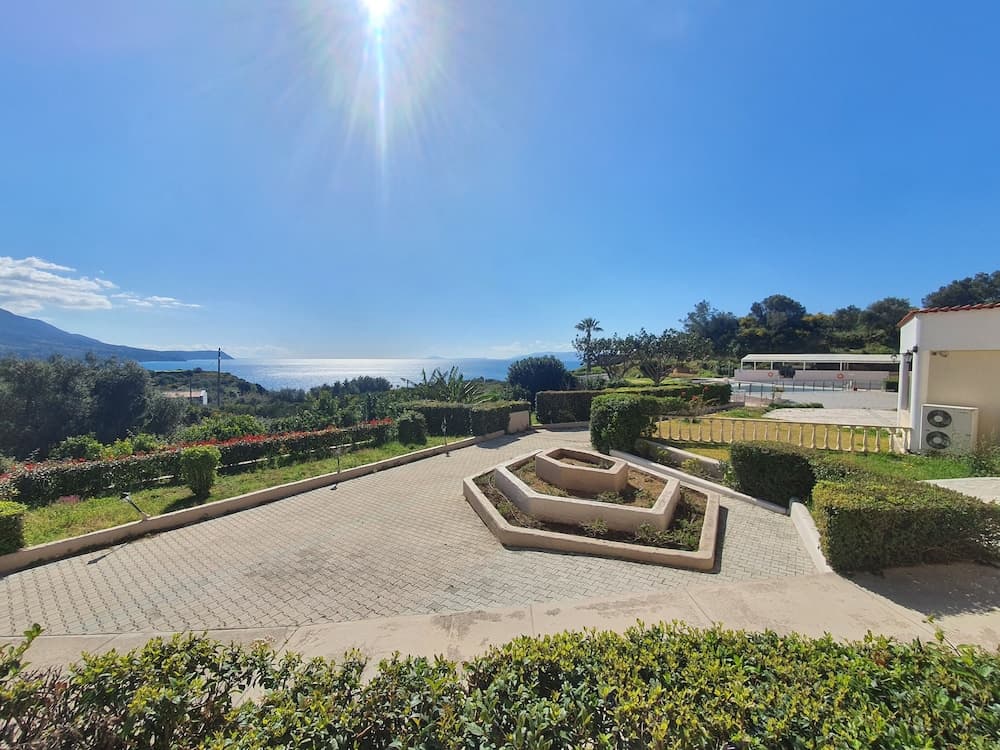 Karavados Beach