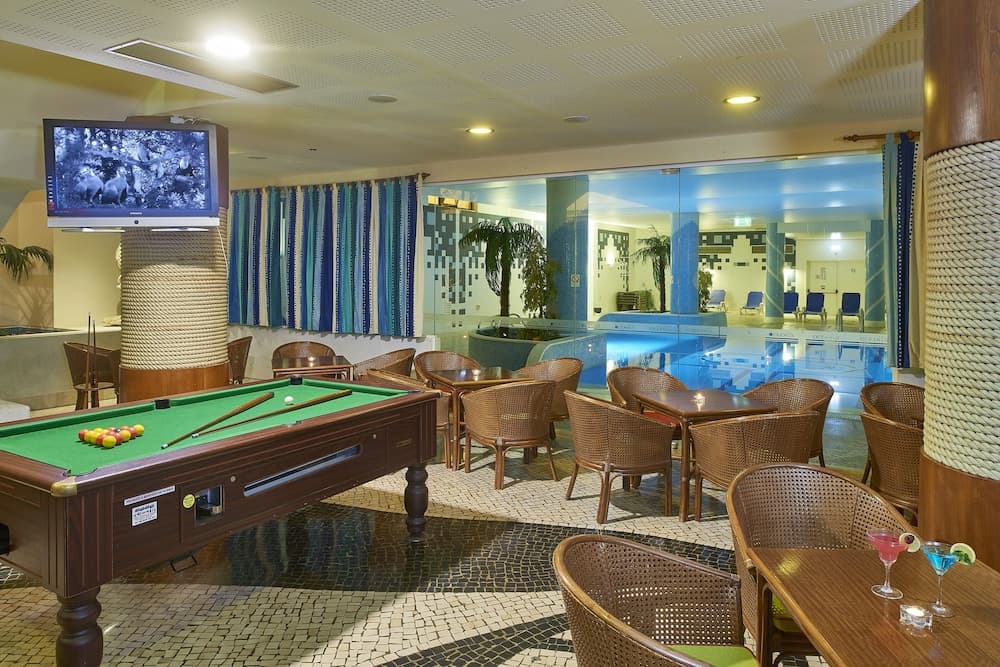 Oceanus Aparthotel