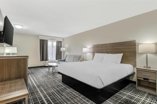 Best Western Commerce Inn