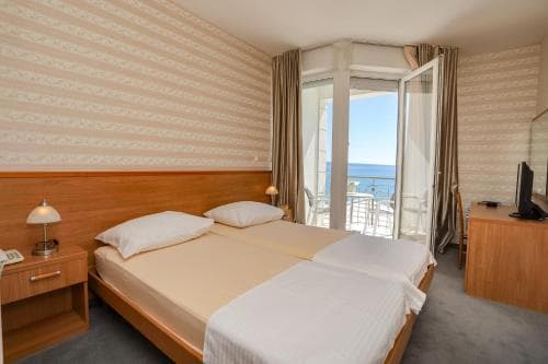 Hotel Neva