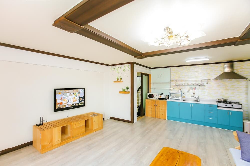 Basan Olleh Pension