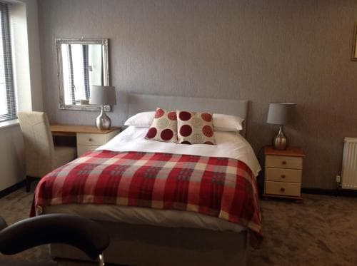 Rooms @ Number Six