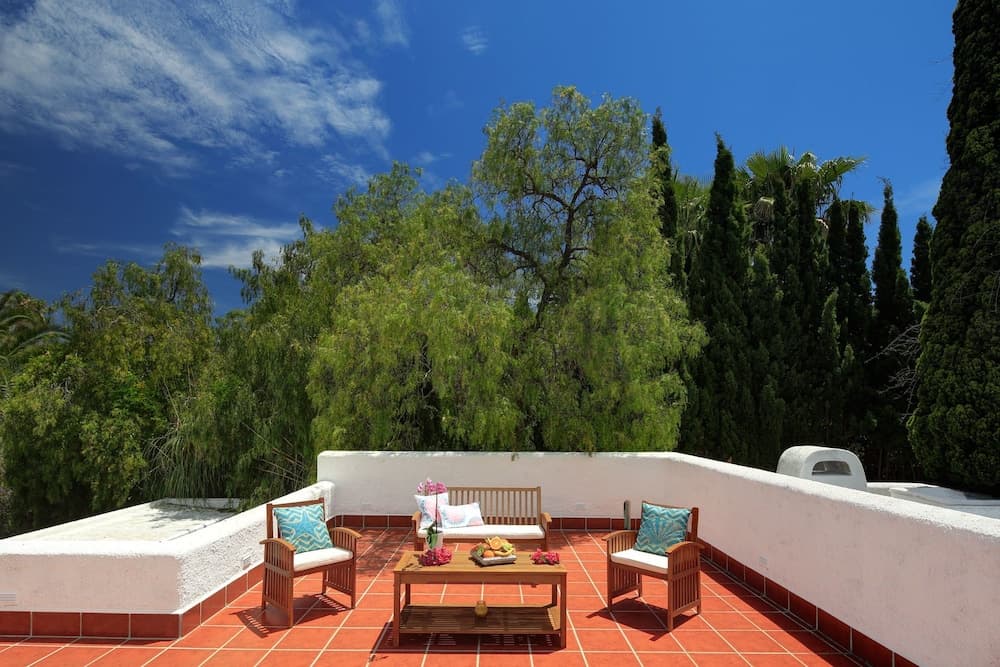 Villa Bara