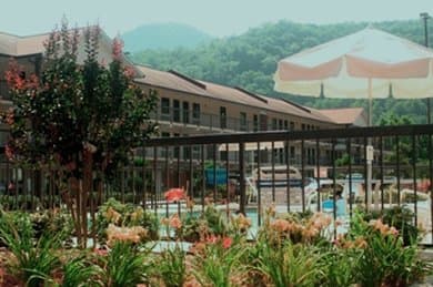 Cherokee Lodge